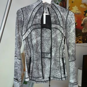 Lululemon Zip Up with speckled pattern